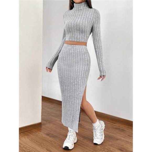 Turtleneck Crop Tee & Split Thigh Skirt - Picture 6 of 6